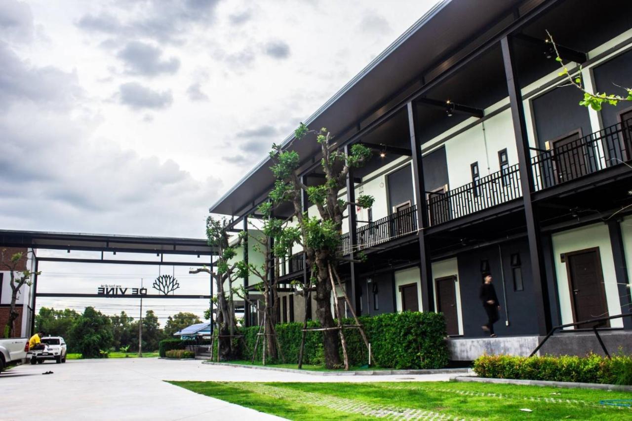 De Vine House Hotel Roi Et Exterior foto