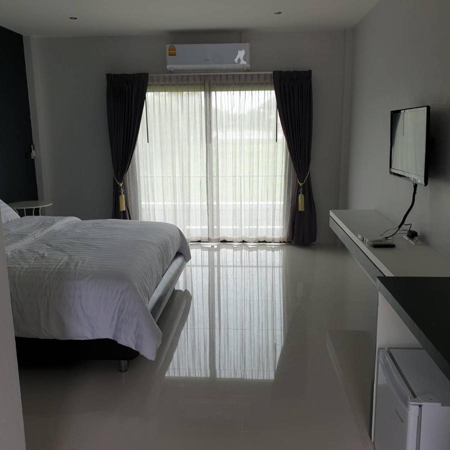 De Vine House Hotel Roi Et Exterior foto