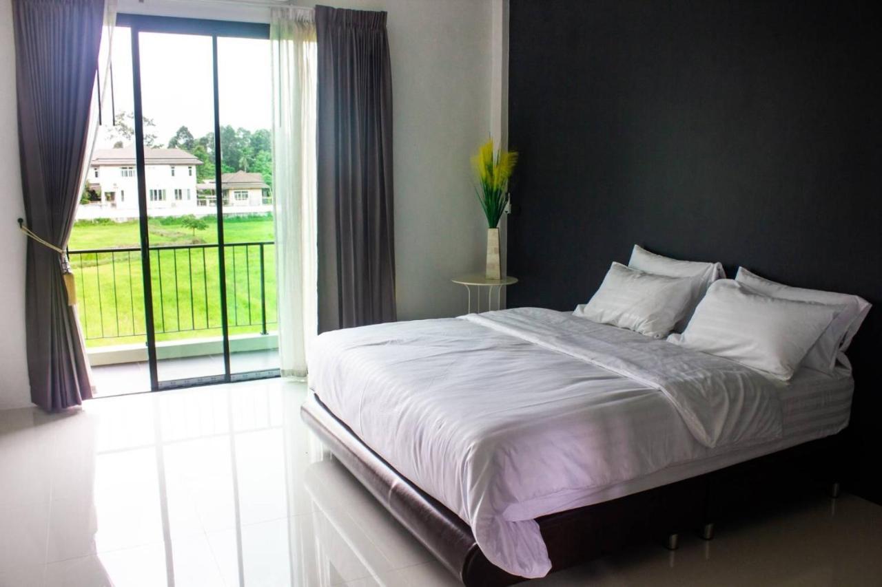 De Vine House Hotel Roi Et Exterior foto