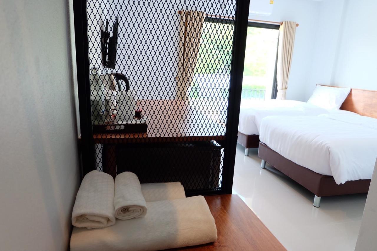 De Vine House Hotel Roi Et Exterior foto